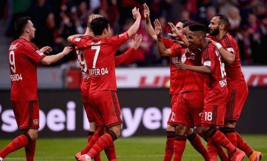  拜仁慕尼黑客场奏凯，德甲榜首优势持续扩大  