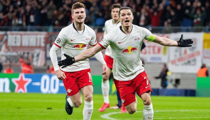  莱比锡红牛主场完胜对手积分紧咬第一集团